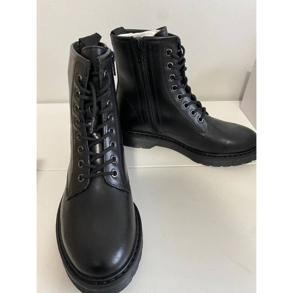 Steve Madden Womens ANTONIAA Black Leather Boot, Size 6 - Picture 1 of 7